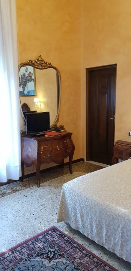 Bed and Breakfast Bb Venezia Exterior foto